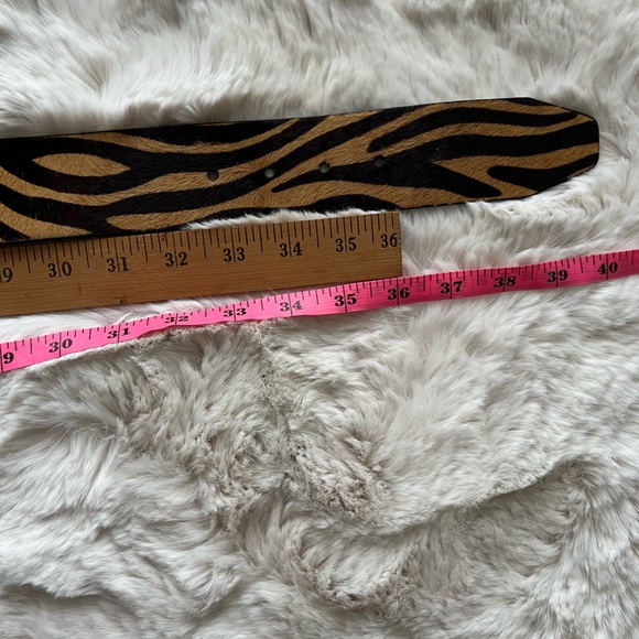 Another Line Inc Tan & Black Animal Print Belt.  Size M - Picture 6 of 11